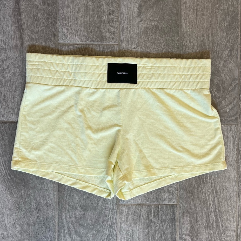TALENTLESS Women’s Boxing Short Yellow NWOT Size L